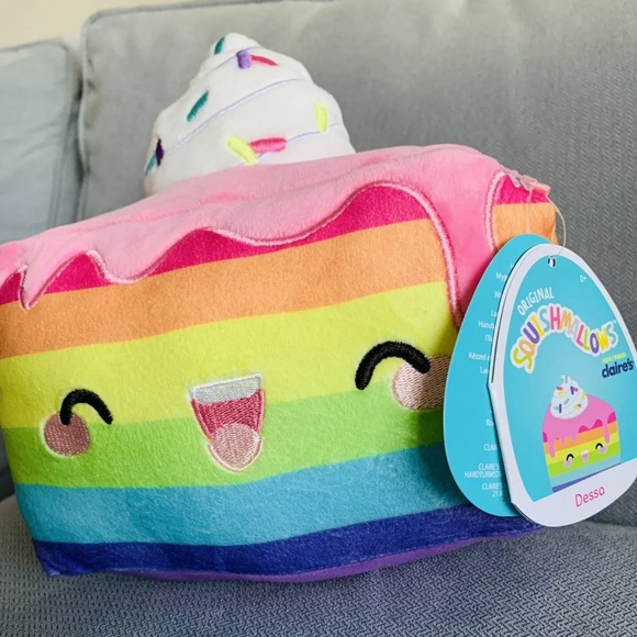 Squishmallow “Dessa” 8” Claire’s Exclusive brand new with tags - Picture 1 of 3